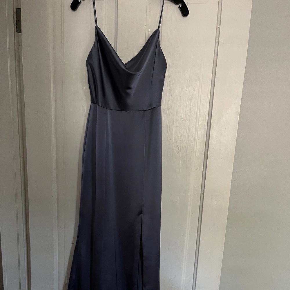 Amsale Bella Bridesmaids Chloe Dress; Slate Color in Fluid Satin; Size 4